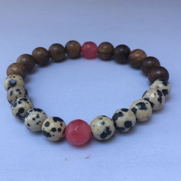 Dalmatian Jasper, Jade & Wood Handmade Bracelet - Picture 5 of 8